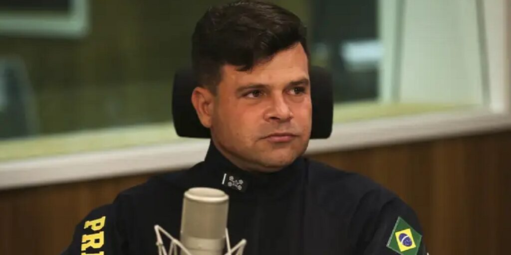 Ex-dirigente rompeu tornozeleira eletrônica e deixou o Brasil sem autorização judicial. Valter Campanato/Agência Brasil