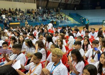 Programa reforça prevenção às drogas com apoio da família e escola. Foto: Prefeitura Municipal de Foz do Iguaçu