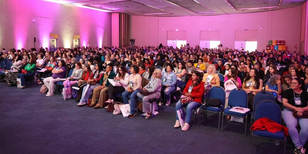Rede de atendimento amplia proteção às mulheres no Paraná. Foto: Robson Mafra/SEMIPI