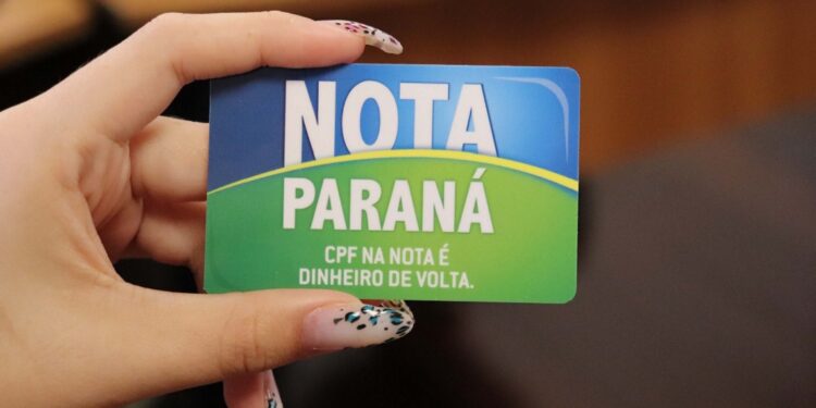 Consumidores podem consultar os créditos pelo aplicativo ou pelo site oficial do programa.. Foto: SEFA