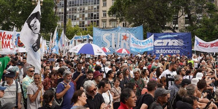 CGT e CTA lideram mobilização nacional contra pacote do governo. Foto: CTA CGT e CTA lideram mobilização nacional contra pacote do governo. Foto: CTA