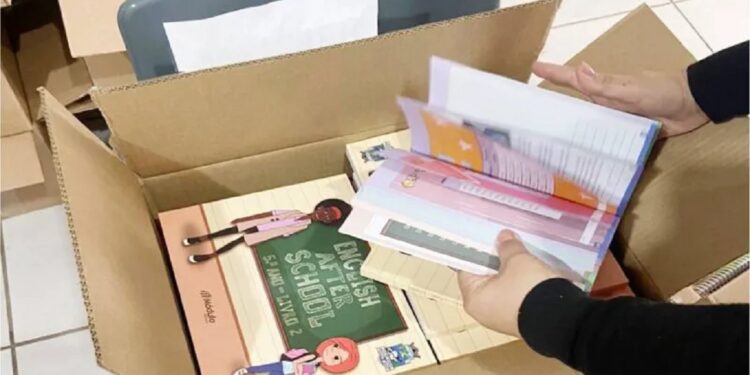 Comissão investiga retirada de material de inglês da rede municipal. Foto: Sinprefi