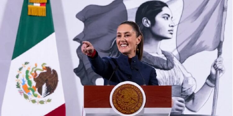 Presidente Claudia Sheinbaum anuncia pacote que beneficiará 13,4 milhões de trabalhadores a partir de 2026. Foto: Gob.mx