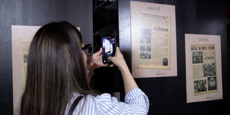 Online, quase 20 mil páginas de jornais e revistas digitalizadas — foto Roberto Lemos/Museu da Imprensa Online, quase 20 mil páginas de jornais e revistas digitalizadas — foto Roberto Lemos/Museu da Imprensa