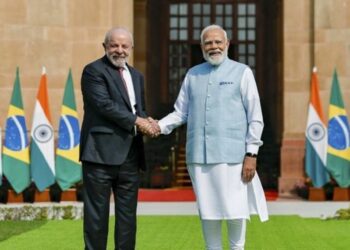 Lula e Modi tiveram neste sábado, em Nova Délhi, uma reunião restrita e, depois, participaram de reunião ampliada com representantes dos dois países - Foto: Ricardo Stuckert / PR.