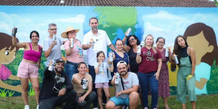 Oficinas de grafite integram as ações realizadas pelos Núcleos de Cooperação Socioambiental no território, conduzidas pela Itaipu Binacional e Itaipu Parquetec
Fotos: Itaipu Parquetec. Oficinas de grafite integram as ações realizadas pelos Núcleos de Cooperação Socioambiental no território, conduzidas pela Itaipu Binacional e Itaipu Parquetec
Fotos: Itaipu Parquetec.