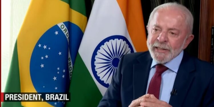 Lula desembarcou em Nova Délhi na última quarta-feira para participar da Cúpula sobre o Impacto da Inteligência Artificial e cumprir uma série de outras agendas. Foto: Divulgação. Lula desembarcou em Nova Délhi na última quarta-feira para participar da Cúpula sobre o Impacto da Inteligência Artificial e cumprir uma série de outras agendas. Foto: Divulgação.