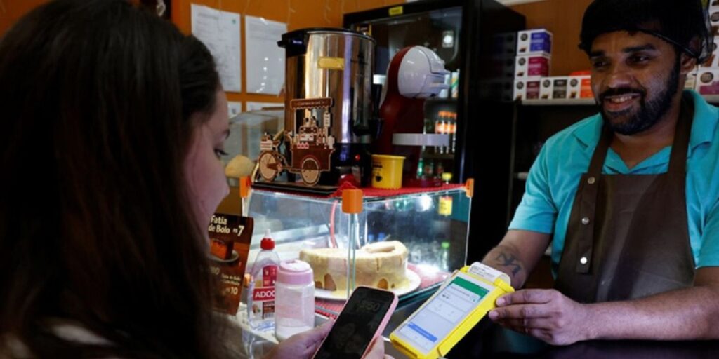 Massa salarial impulsiona o consumo e a estabilidade econômica no país.. Foto: Fernando Frazão/Agência Brasil