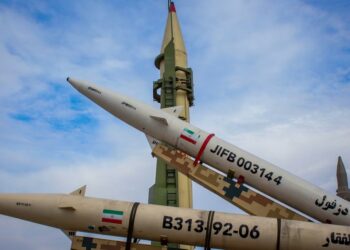 Estreito de Ormuz permanece bloqueado por forças iranianas. Foto: Moslem Daneshzadeh/Unsplash