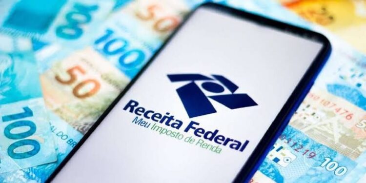 Declaração pré-preenchida garante agilidade e coloca o contribuinte na fila de prioridade da restituição. Foto: Reprodução/Internet.
Declaração pré-preenchida garante agilidade e coloca o contribuinte na fila de prioridade da restituição. Foto: Reprodução/Internet.