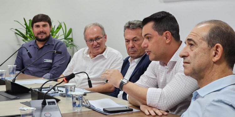 Entidades do agro paranaense defendem R$ 670 bilhões para o Plano Safra 2026/27. Fotos - Sistema Ocepar Entidades do agro paranaense defendem R$ 670 bilhões para o Plano Safra 2026/27. Fotos - Sistema Ocepar