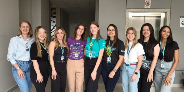 Duas a cada três vagas na cooperativa são ocupadas por mulheres. Foto: Sicoob Três Fronteiras.