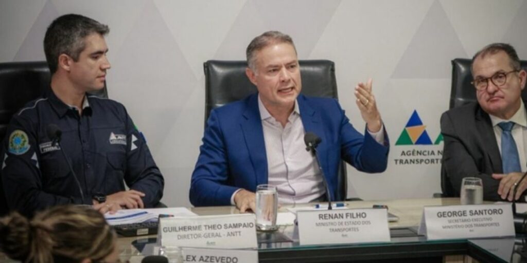 Ministério dos Transportes e ANTT apresentaram, em coletiva à imprensa, resoluções que vão reforçar a fiscalização e o cumprimento do frete mínimo - Foto: Marcio Ferreira/MT.