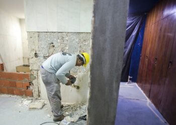 Plenário do Senado em obras em 2016 da construção do primeiro banheiro feminino. Foto: Divulgação/Senado 2016 Plenário do Senado em obras em 2016 da construção do primeiro banheiro feminino. Foto: Divulgação/Senado 2016