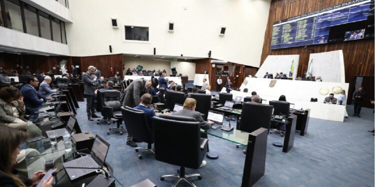 Mais de 300 empresas foram impactadas pelo desastre. Foto: Divulgação/Alep. Mais de 300 empresas foram impactadas pelo desastre. Foto: Divulgação/Alep.