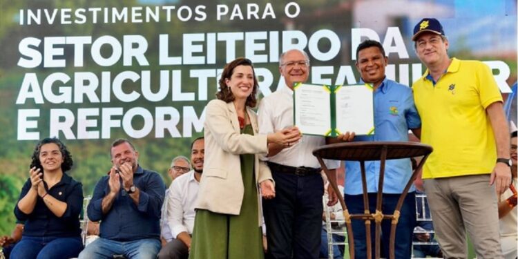 Recursos visam ampliar produção e renda na agricultura familiar. Foto: Cadu Gomes/VPR. Recursos visam ampliar produção e renda na agricultura familiar. Foto: Cadu Gomes/VPR.