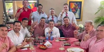 Cenário político revela fragmentação e conflitos dentro do partido governista. Foto. Divulgação/Primera Plana.