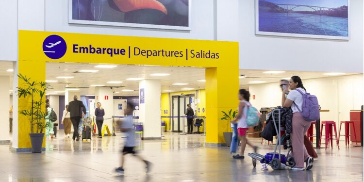 Motiva Aeroportos escala equipe especial para garantir a melhor experiência aos viajantes. Foto: Kiko Sierich Motiva Aeroportos escala equipe especial para garantir a melhor experiência aos viajantes. Foto: Kiko Sierich