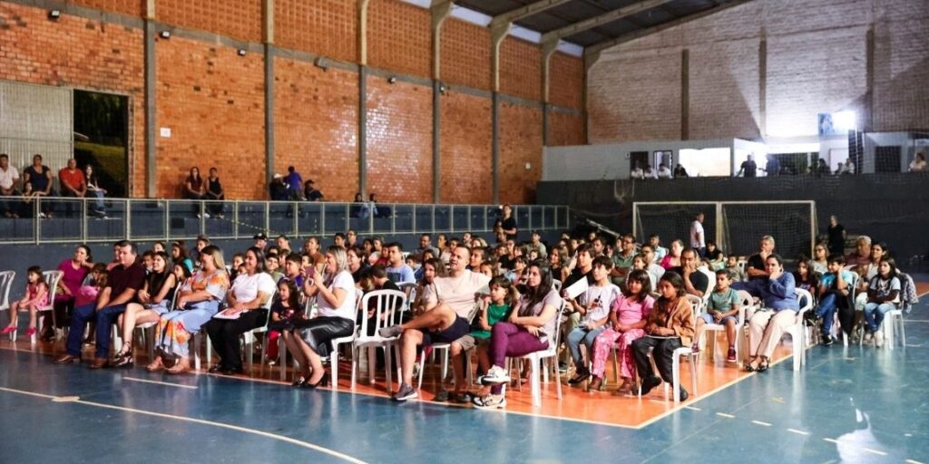 Mais de 600 pessoas já assistiram aos seis espetáculos realizados até o momento no Paraná. Foto: Flávio Menoli/Video Up/Itaipu Parquetec.