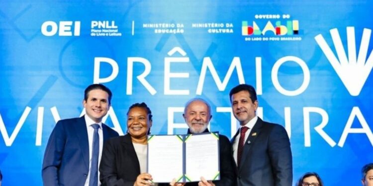 As iniciativas vencedoras de cada categoria receberão R$ 50 mil. Os projetos classificados entre o segundo e o quinto lugar serão contemplados com R$ 15 mil cada, totalizando R$ 550 mil em premiações - Foto: Ricardo Stuckert / PR. As iniciativas vencedoras de cada categoria receberão R$ 50 mil. Os projetos classificados entre o segundo e o quinto lugar serão contemplados com R$ 15 mil cada, totalizando R$ 550 mil em premiações - Foto: Ricardo Stuckert / PR.