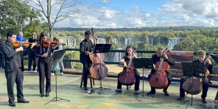 Evento internacional celebra a música em mais de mil cidades pelo mundo. Foto: Marcos Labanca Evento internacional celebra a música em mais de mil cidades pelo mundo. Foto: Marcos Labanca